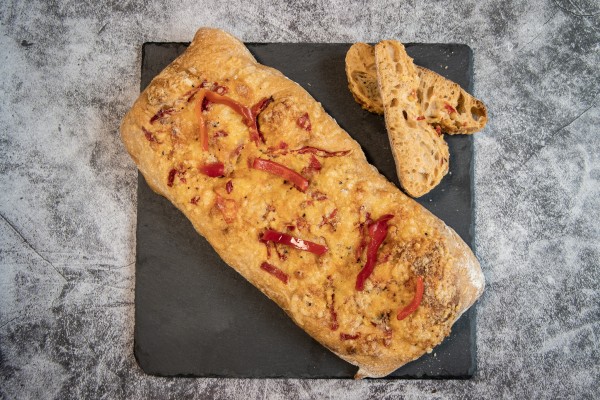 Steinofen-Ciabatta-Tomatenpesto-Paprika