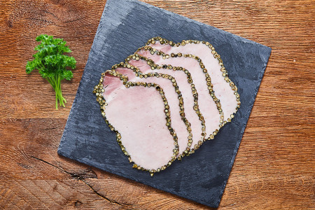 Braten vom Bentheimer Schwein mit Pfefferkruste Braten vom Bentheimer Schwein mit Pfefferkruste